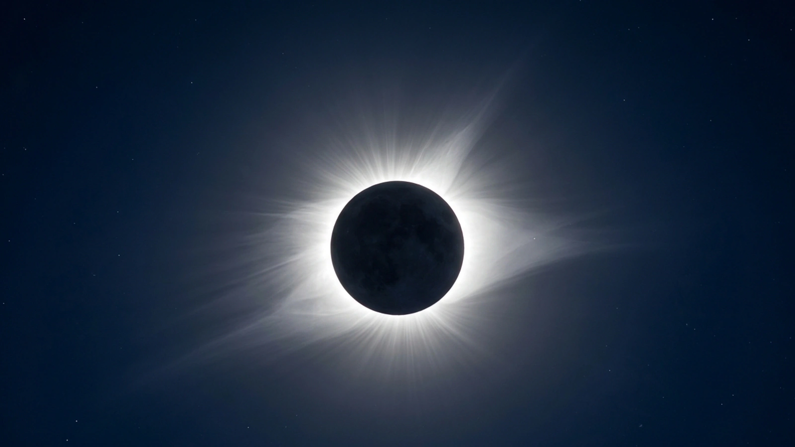 eclissi solare totale 2026