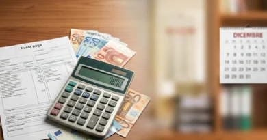 Calcolo tredicesima 2026: busta paga di dicembre con la mensilità aggiuntiva di un lavoratore dipendente italiano